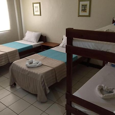 El Haciendero Private Hotel Илоило Экстерьер фото